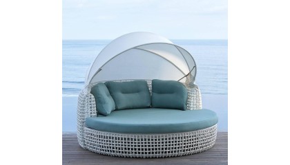 2025 Rattan Şezlong Modelleri ile Şık Teras Dekorasyonu