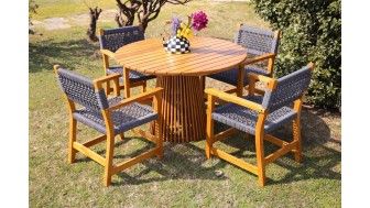 Sezonun En Gözde Balkon Takımı Ahşap Modelleri