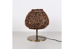 Afrika Eskitme Ayaklı Rattan Masa Lambası