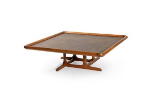 Modest Orta Sehpa Kare